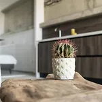 Onde Apartment