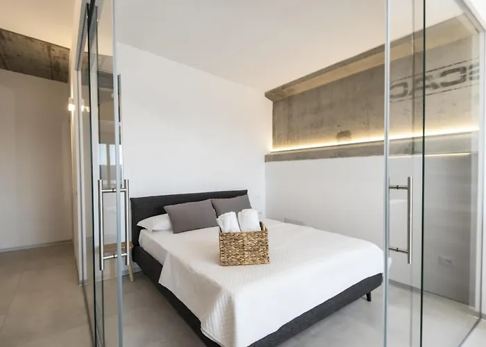 Onde Ла-Маддалена