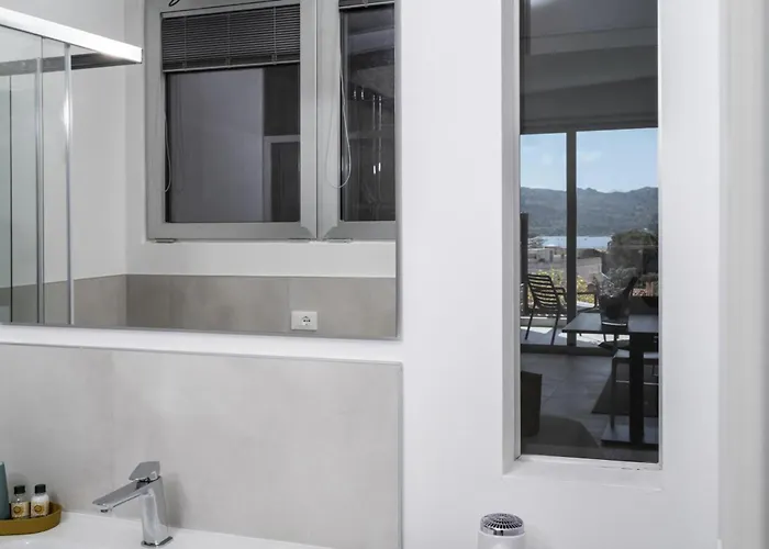 Onde * Ла-Маддалена